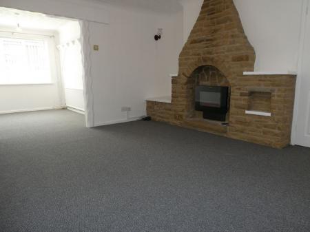 House Hanbury Close in Doncaster