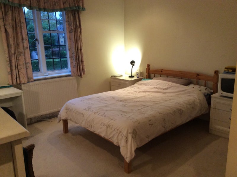 Room Ossulton Way in Greater London