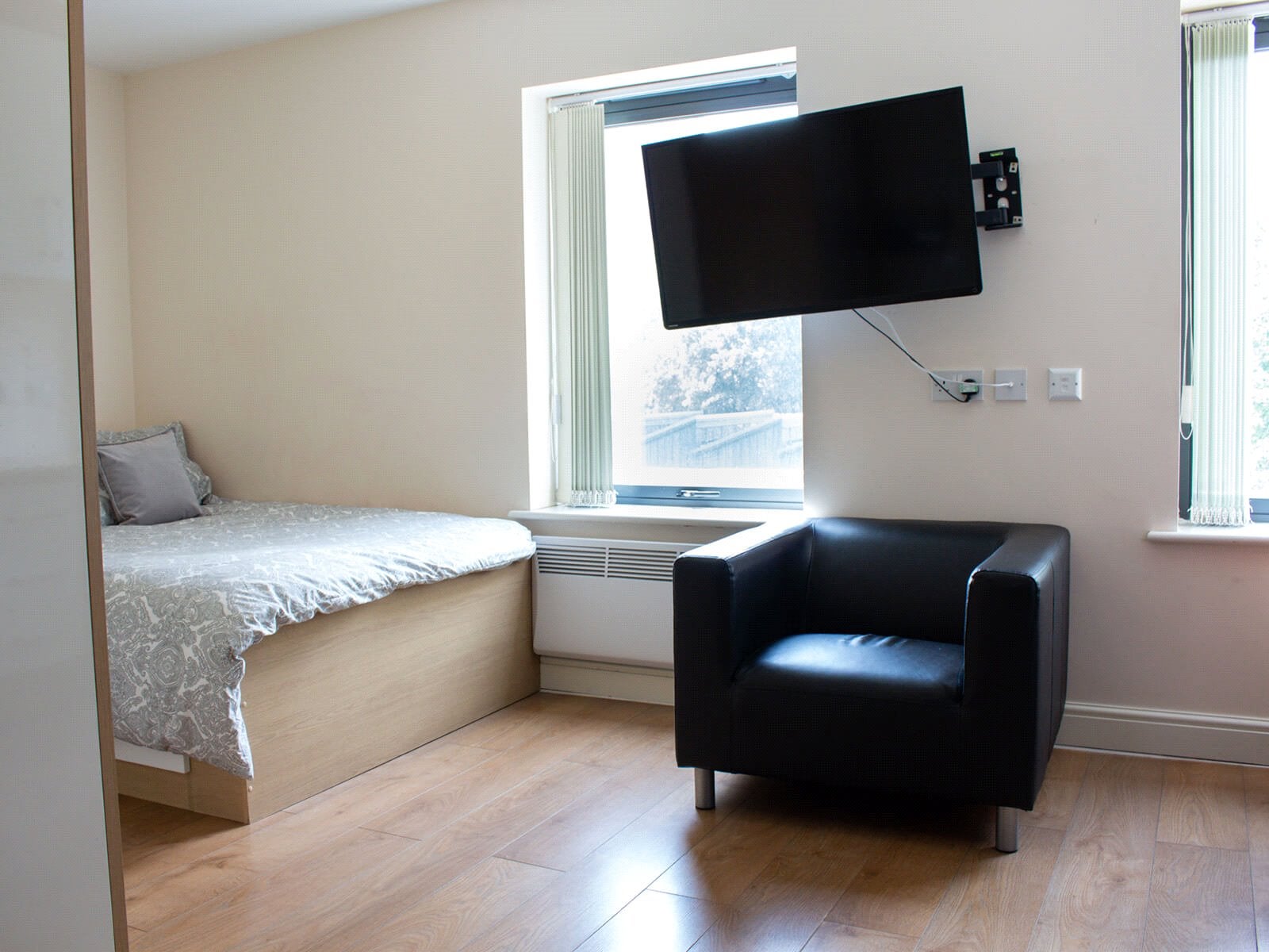Flat Lofthouse Place in Leeds