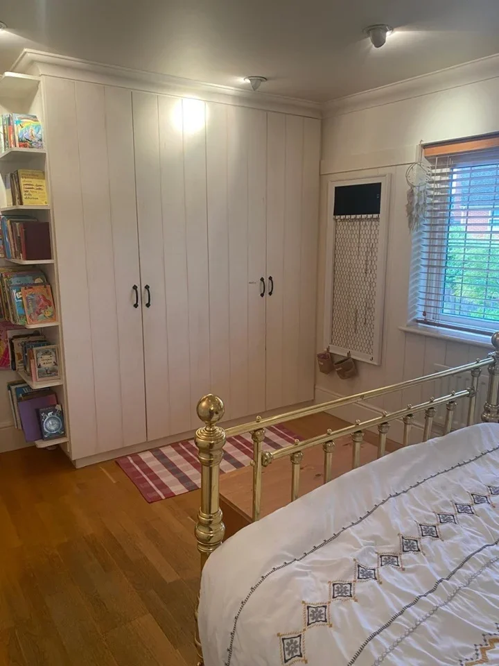 Room Chevalier Close in Greater London