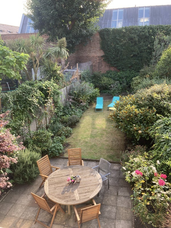 Room Greenwood Road in Greater London