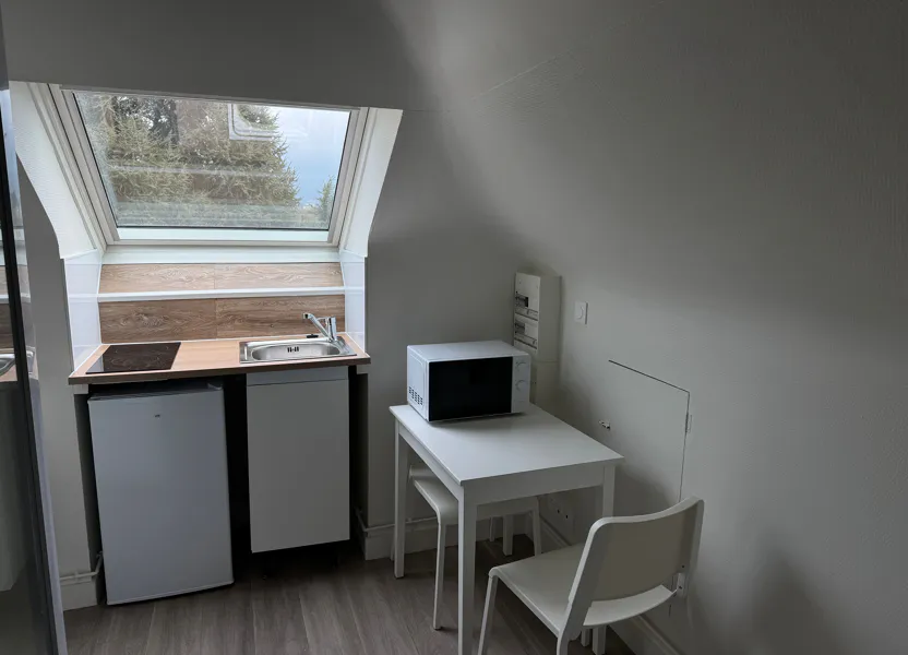 Room Rue Fleurie in Saint-Cyr-sur-Loire