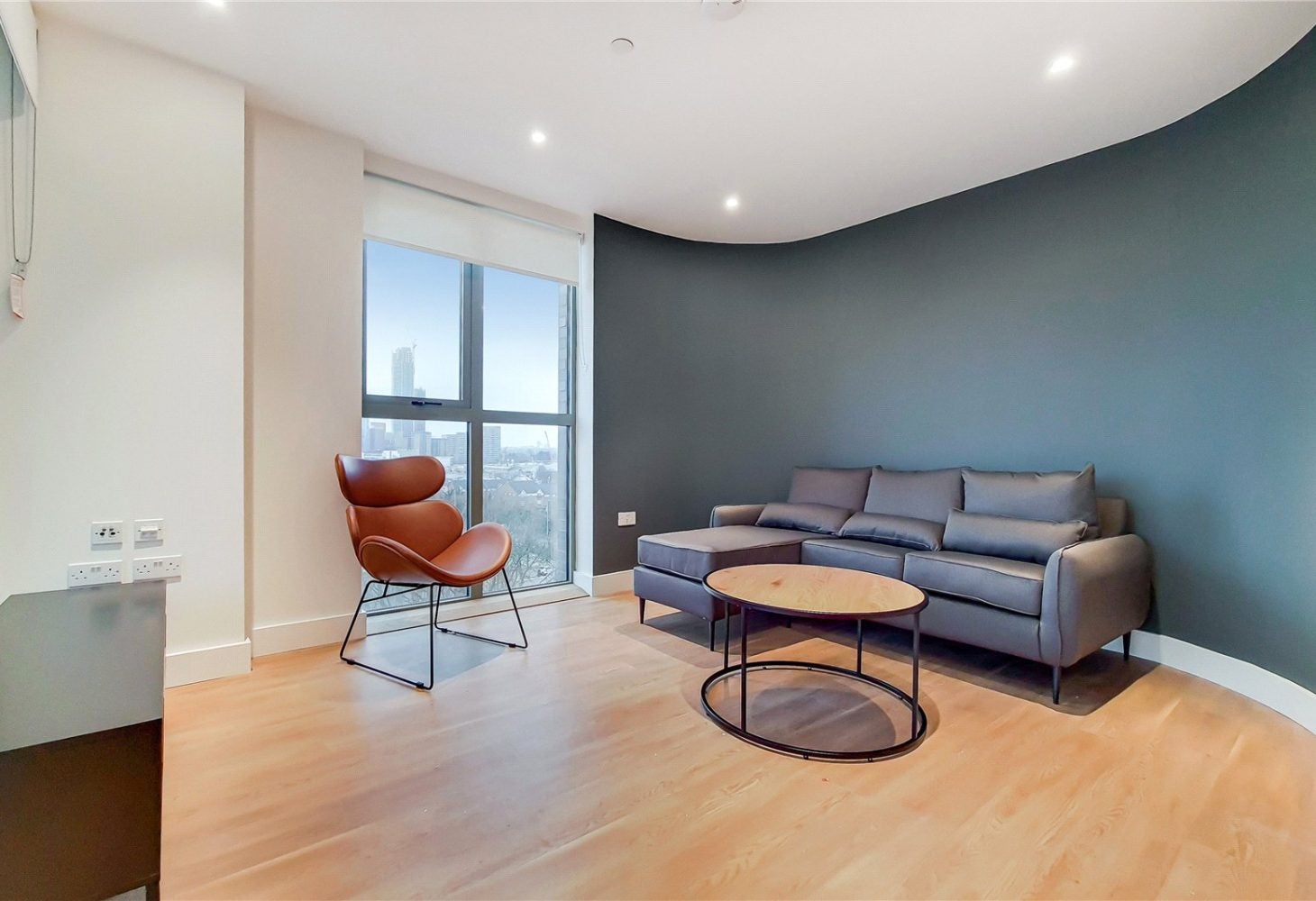 Flat Bollo Lane in London