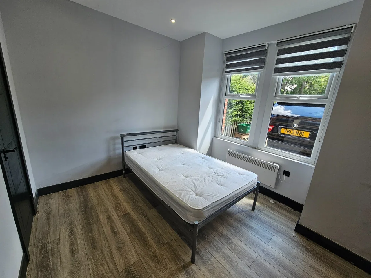 Flat Champion Crescent in Greater London
