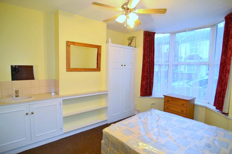 Room Alfred Street in Southampton