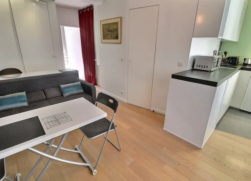 Chambre Avenue du Château à Vincennes