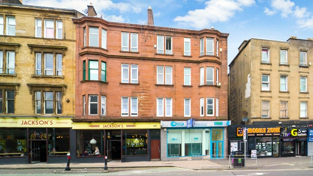 Flat Cambridge Street in Glasgow