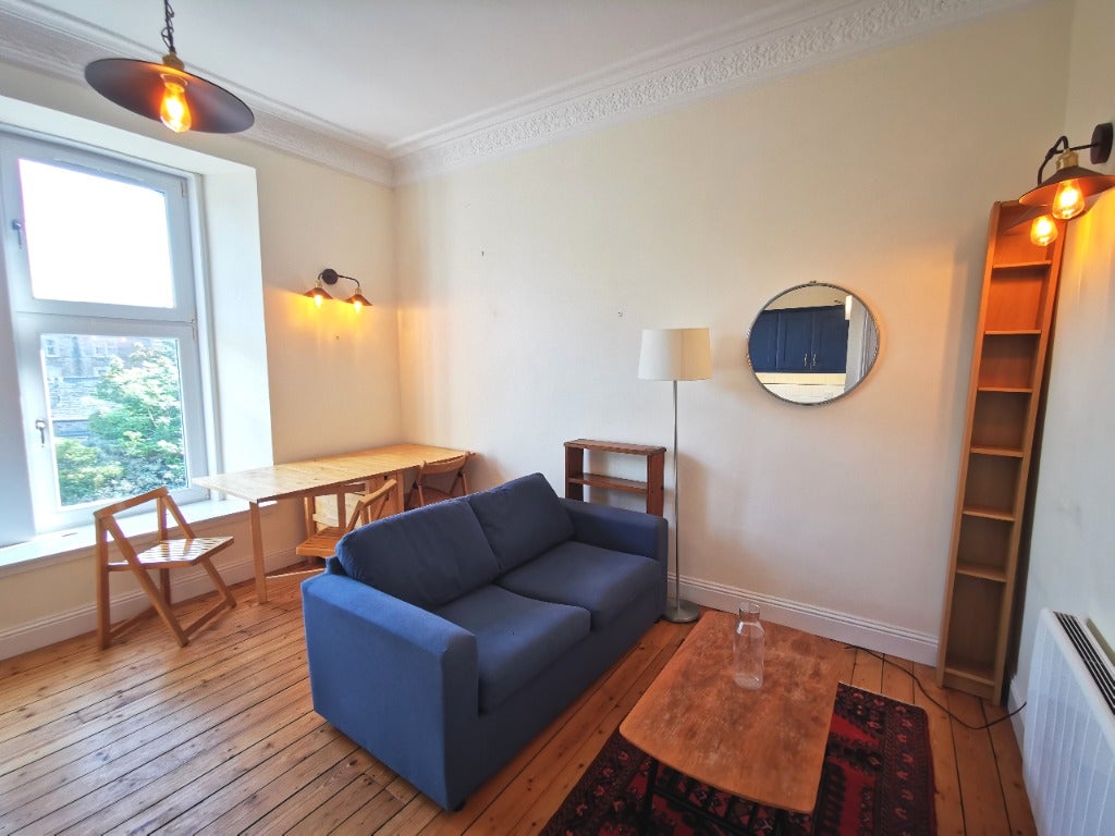 Flat Hawkhill in Dundee