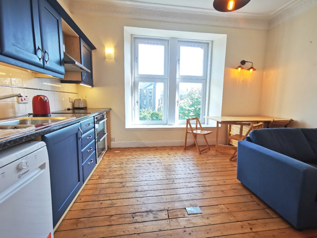 Flat Hawkhill in Dundee