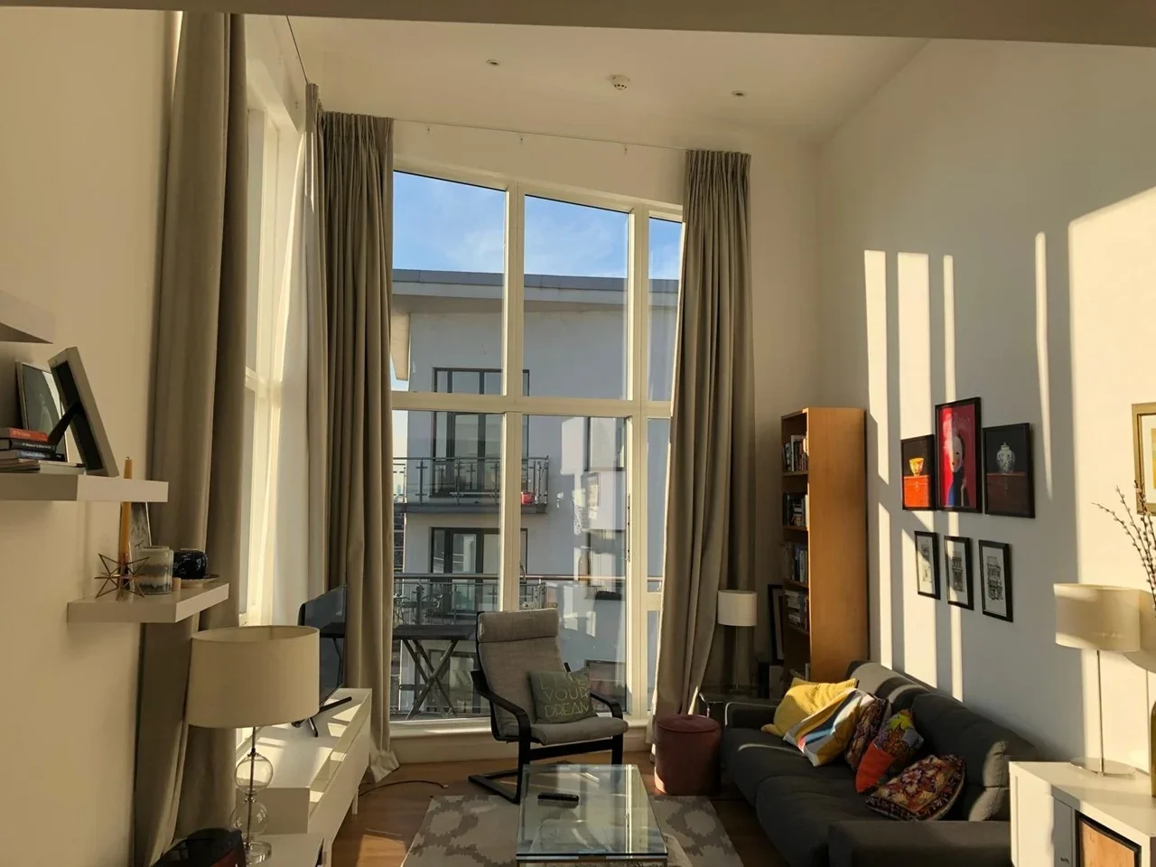 Flat Seven Sea Gardens in Greater London