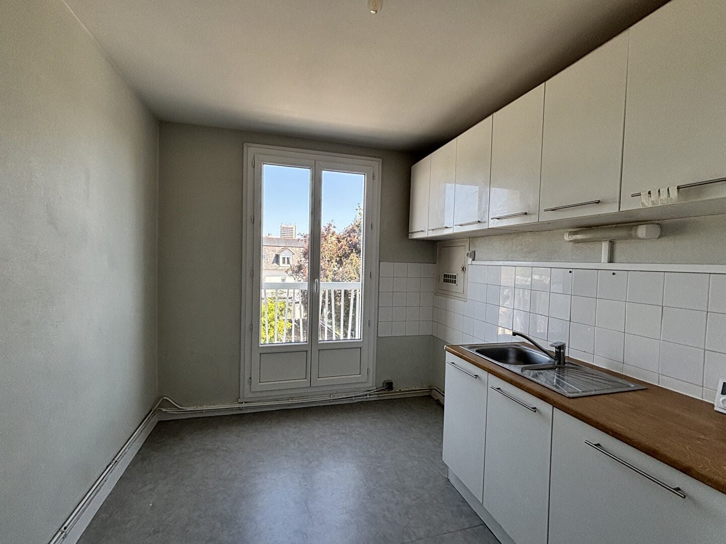 Appartement Avenue Charles et Raymonde Tillon à Rennes