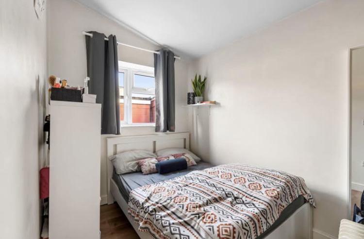 Flat Lindley Road in Coventry