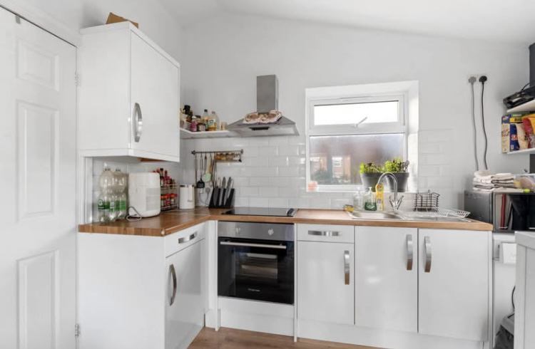 Flat Lindley Road in Coventry