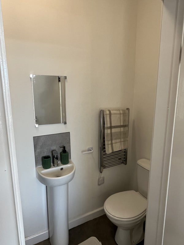 Room Nottingham Road in Mansfield Woodhouse