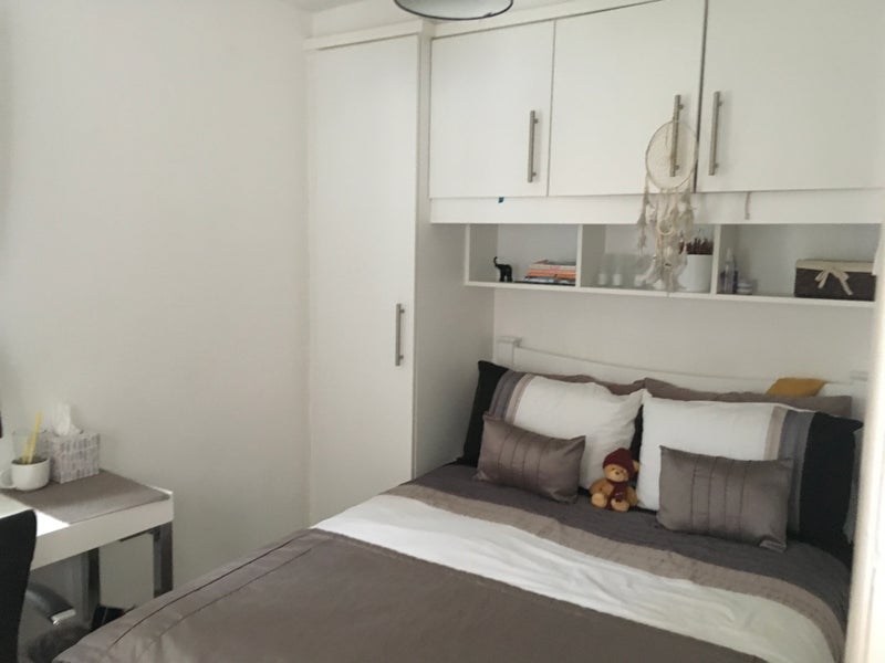 Flat Wallwood Road in Greater London
