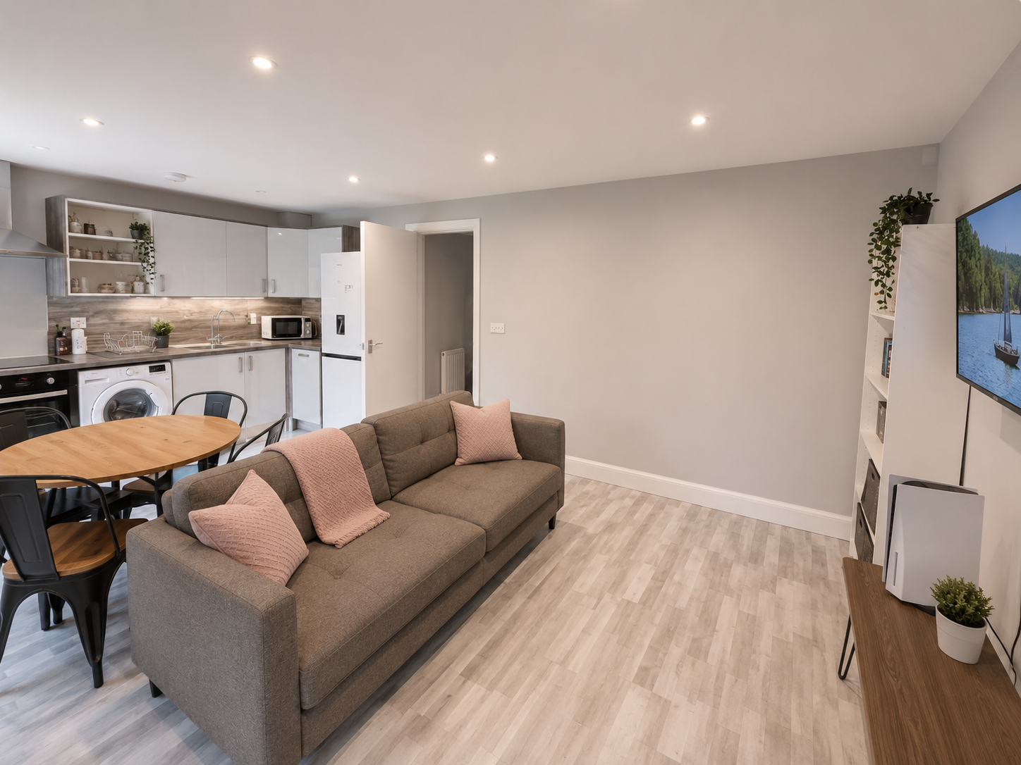 Flat Norwood Mount in Leeds