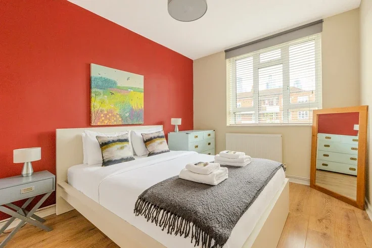 Flat Newburn Street in Greater London