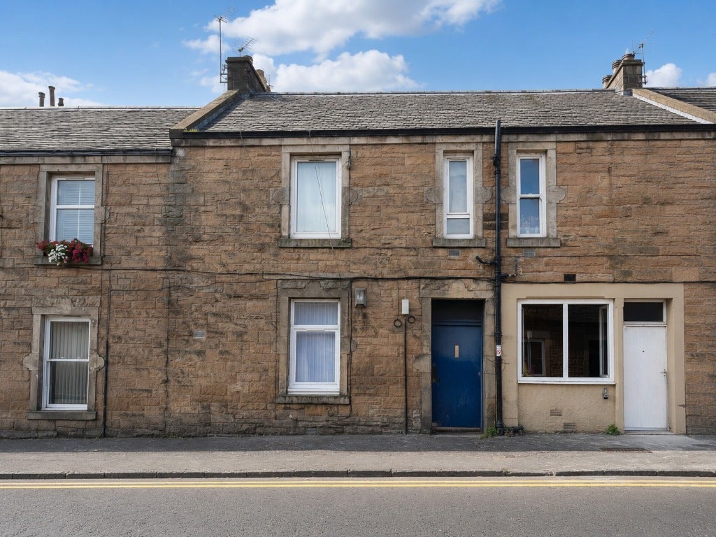 Flat Drum Street in City of Edinburgh