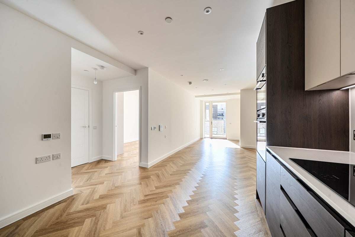 Flat Castellain Road in City of Westminster