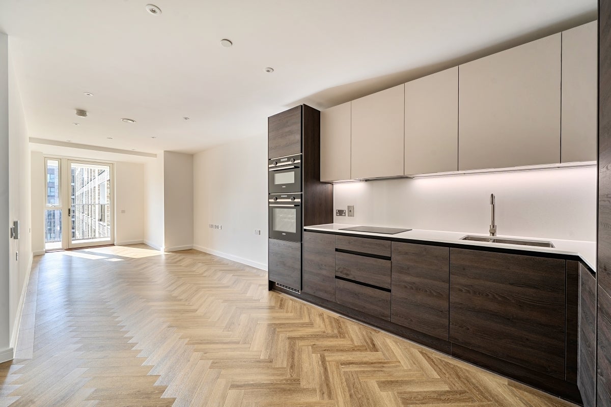 Flat Castellain Road in City of Westminster