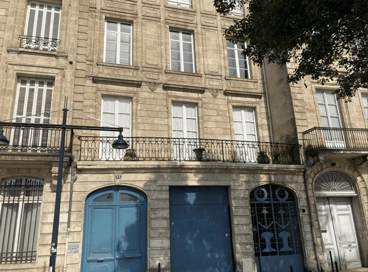 Appartement Quai des Chartrons à Bordeaux