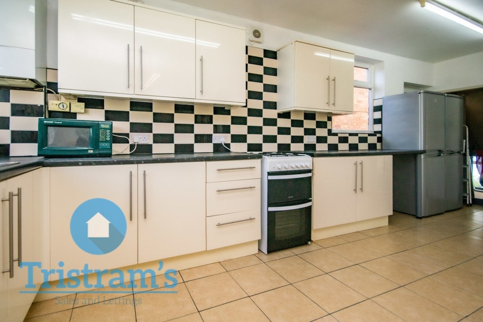Room Ranelagh Grove in Nottingham