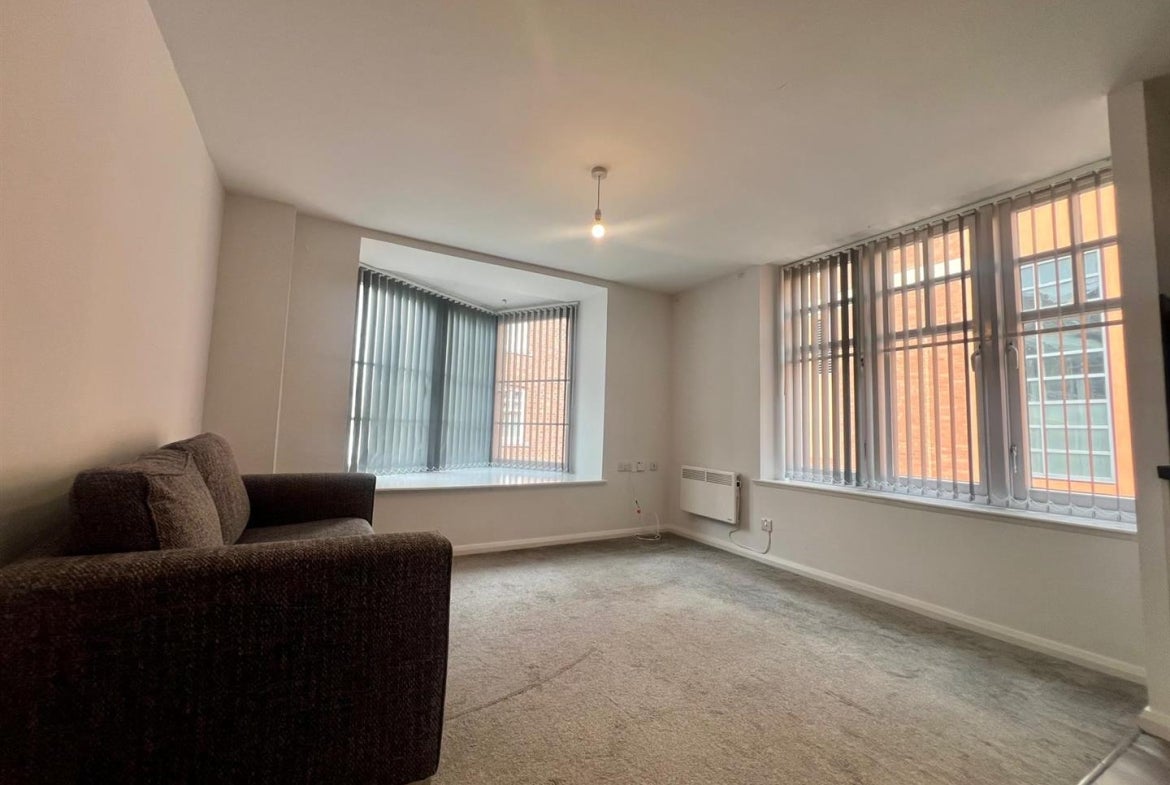 Flat Low Friar Street in Newcastle upon Tyne