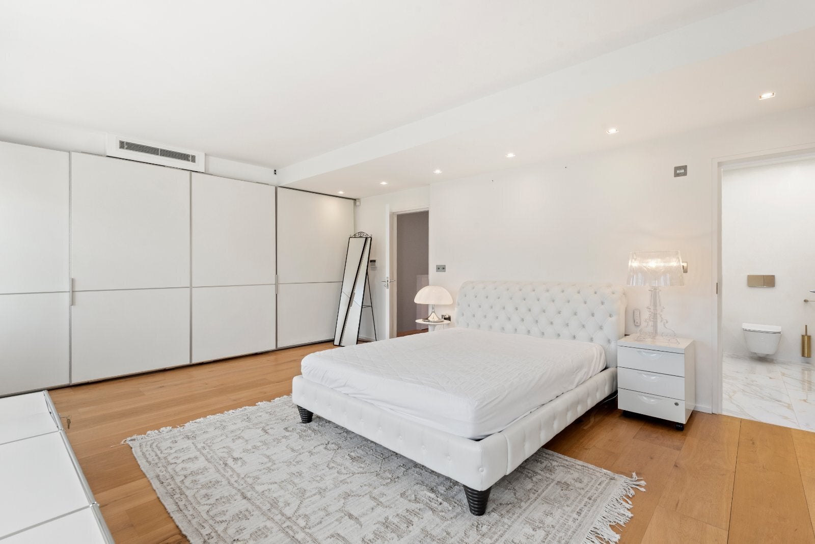 Flat Queen's Gate in Greater London