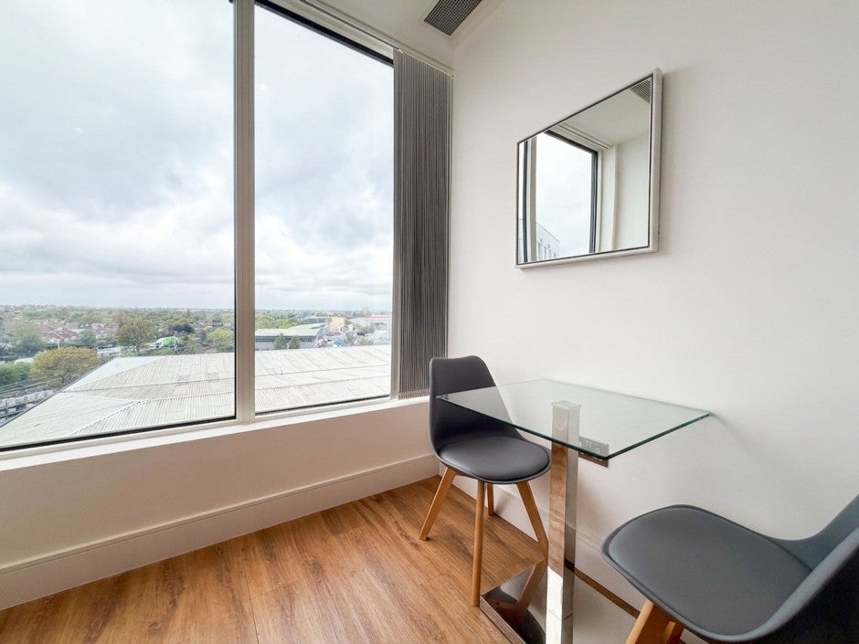 Flat West Gate in Greater London