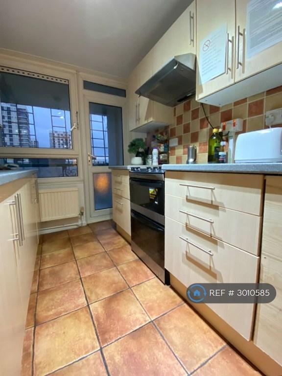 Room Balmes Road in Greater London