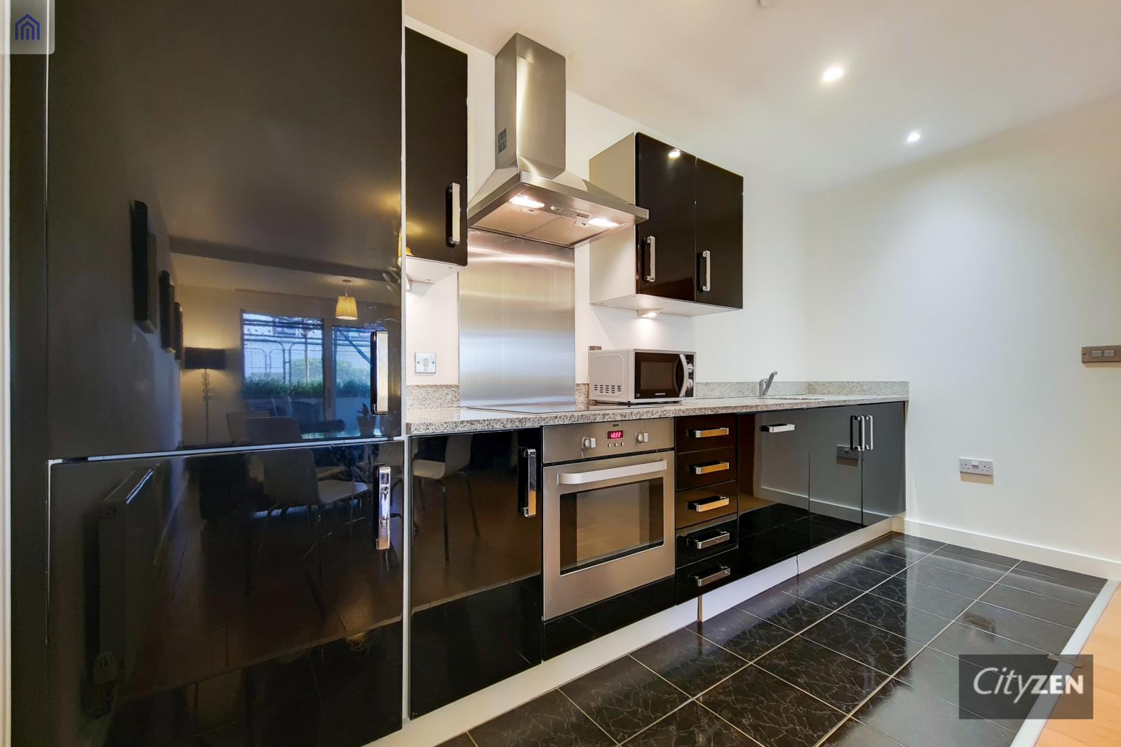 Flat Bessemer Place in Greater London