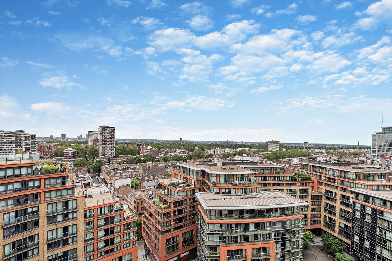 Flat Merchant Square in City of Westminster