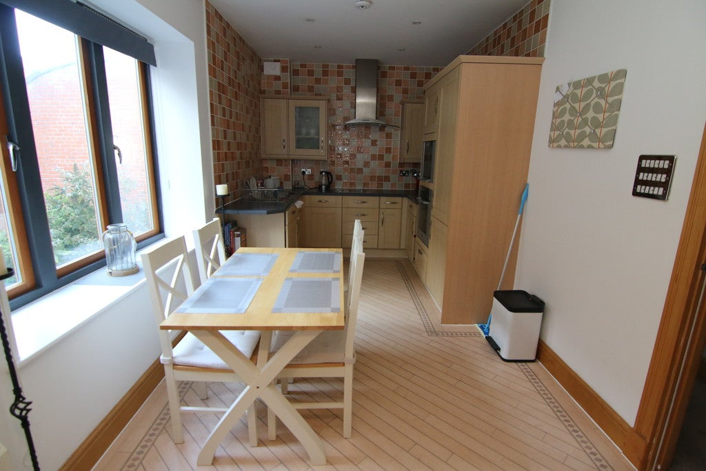 Flat Northgate Street in Chester