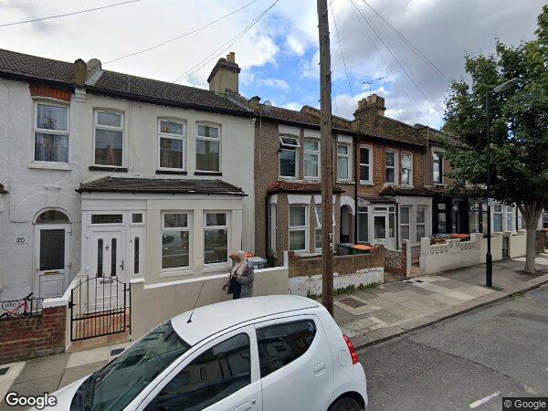 House Grosvenor Road in Greater London