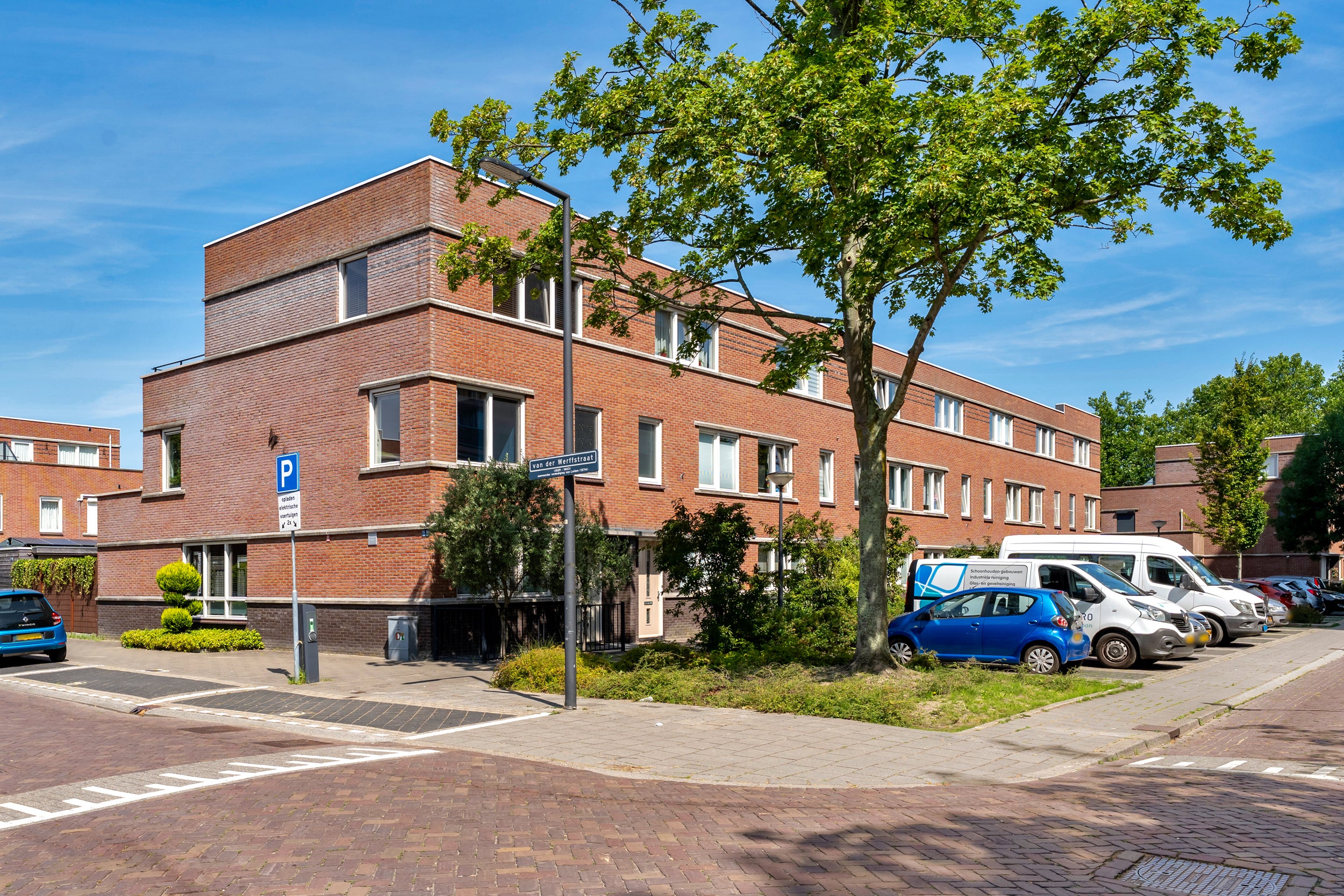 Huis Blois van Treslongstraat 119 in Vlaardingen