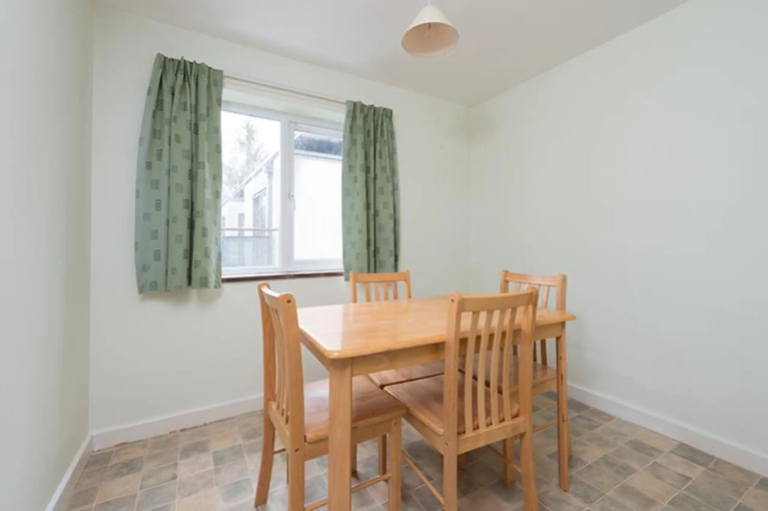 Flat Kenilworth Avenue in Oxford