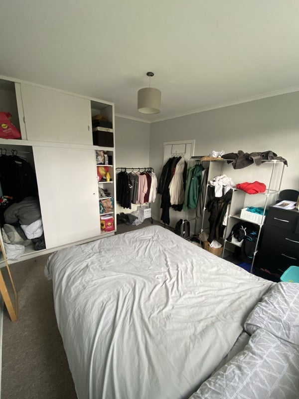 Room Meldrum Gardens in Glasgow
