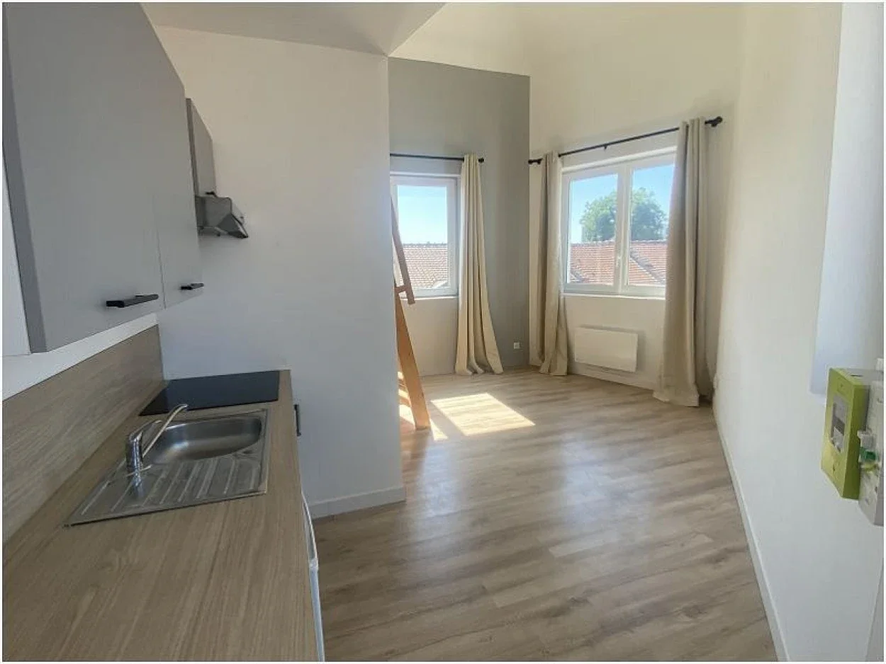 Flat Rue Garibaldi / Rue Ferrer in Lille