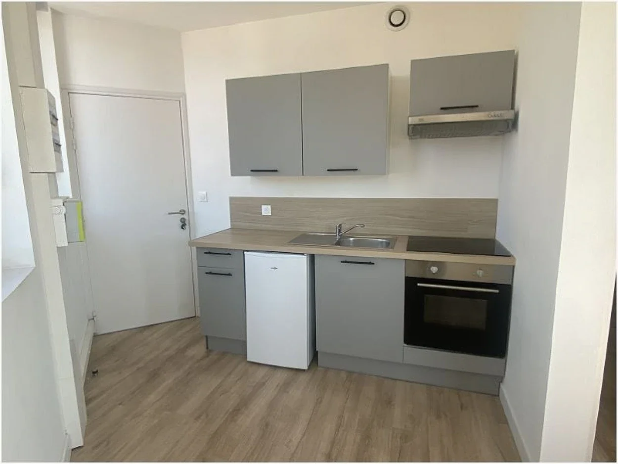 Flat Rue Garibaldi / Rue Ferrer in Lille