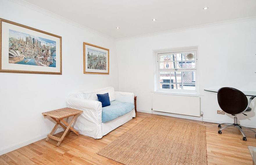 Flat Seymour Place in City of Westminster