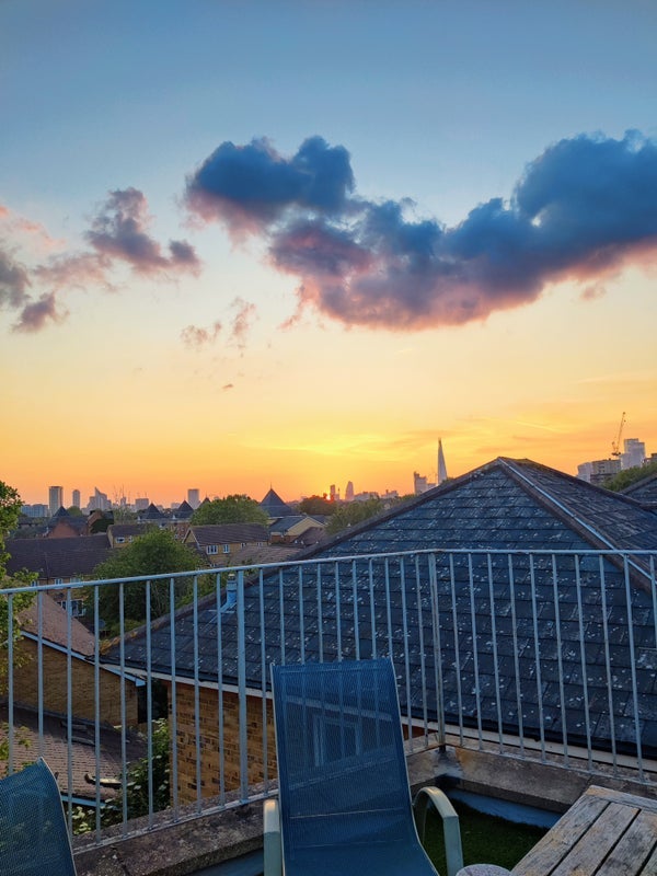Flat Barkworth Road in Greater London
