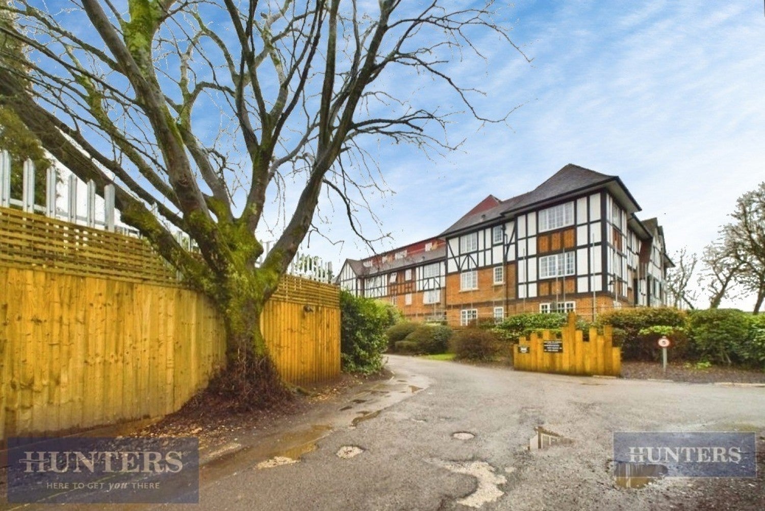 Flat Millbrook Road East in Southampton