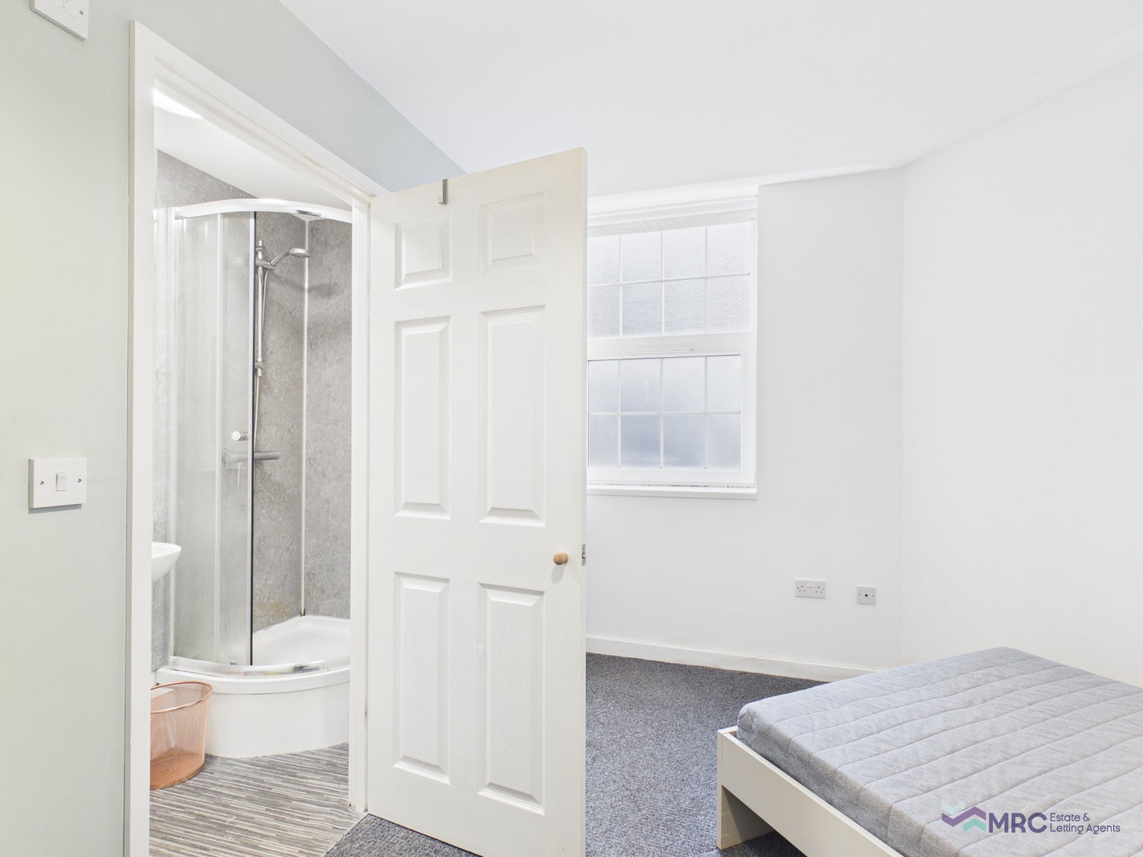 Room Lombard Street in Hull