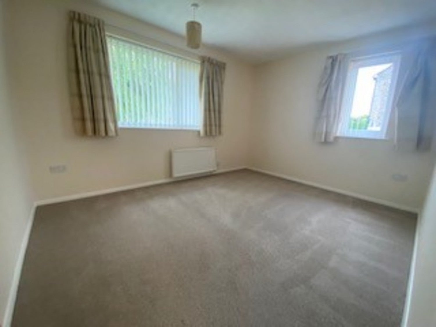 House Beeches Close in West Suffolk