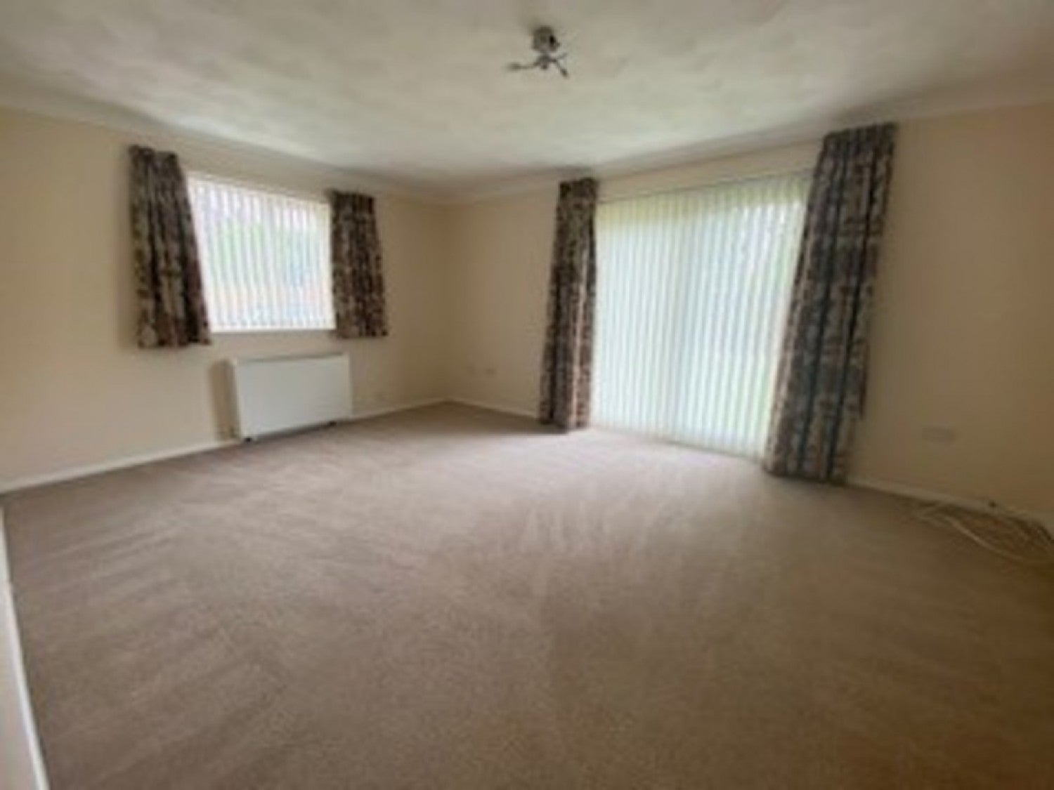 House Beeches Close in West Suffolk