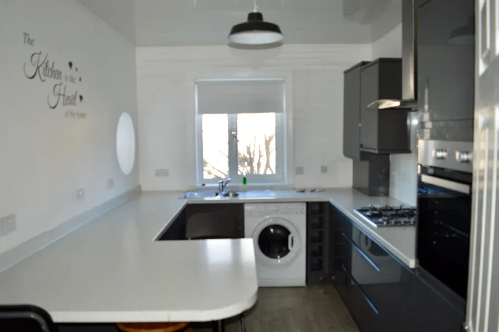 Flat Banchory Avenue in Glasgow