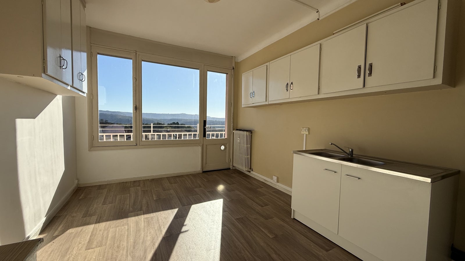 Flat Chemin du Four in Aubenas