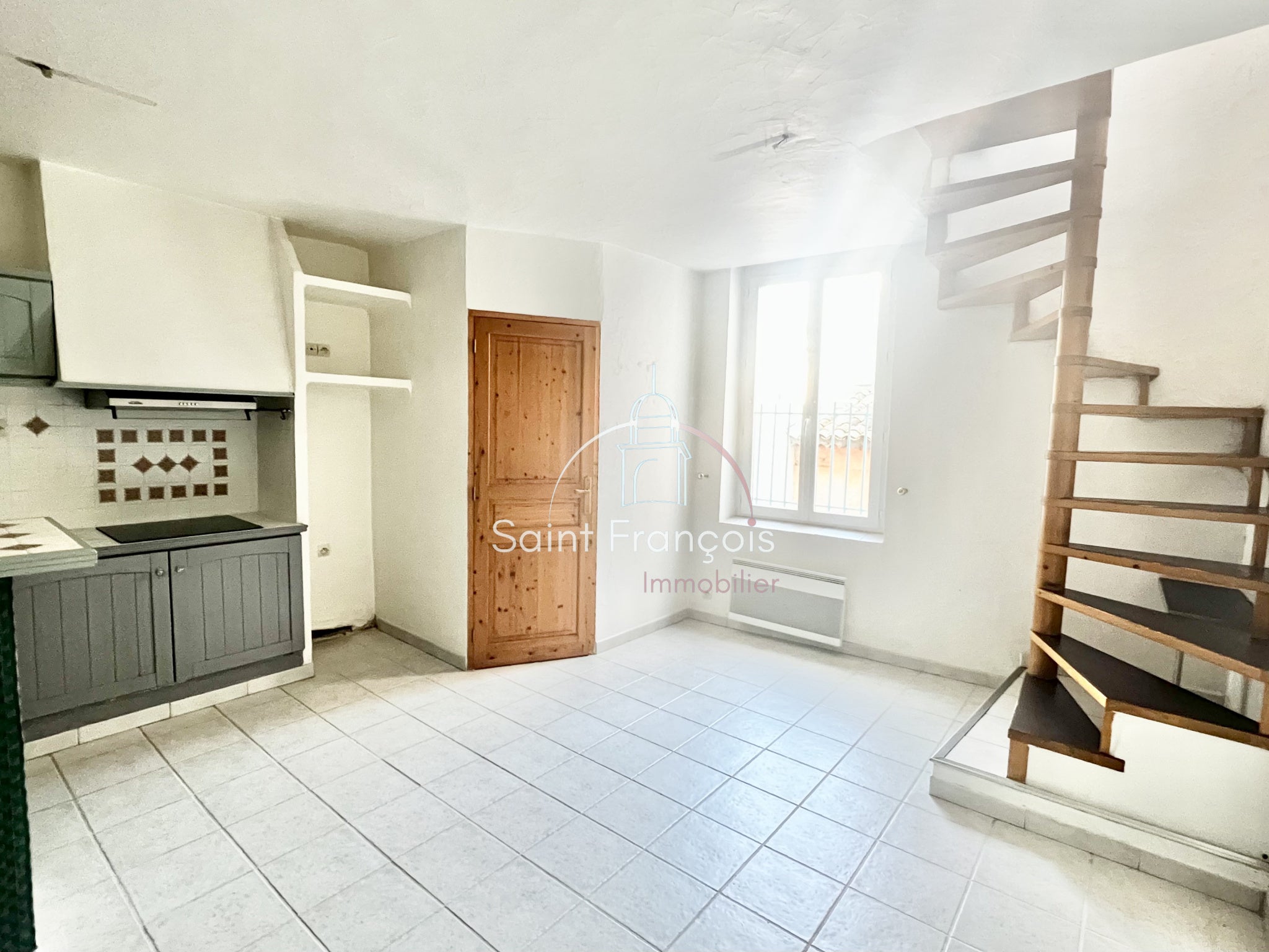 Appartement Rue du Général de Gaulle à Fréjus