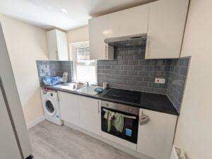 Flat Kilburn Park Road in City of Westminster