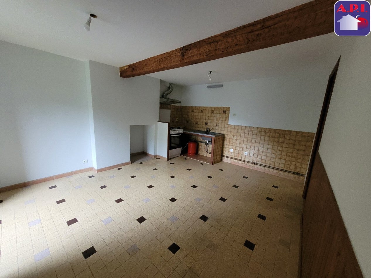 Appartement Rue de la Vigne à Arrien-en-Bethmale